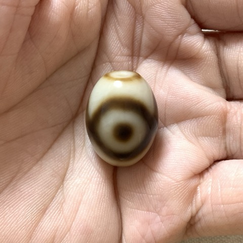 Three Eyed Dalo Dzi Bead