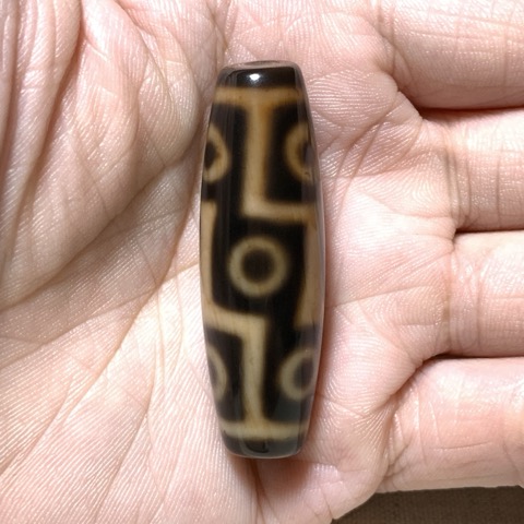 紅砂九眼天珠